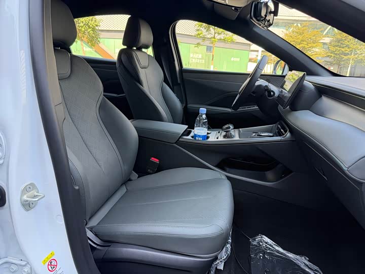 Фото 8 - BYD Qin Plus