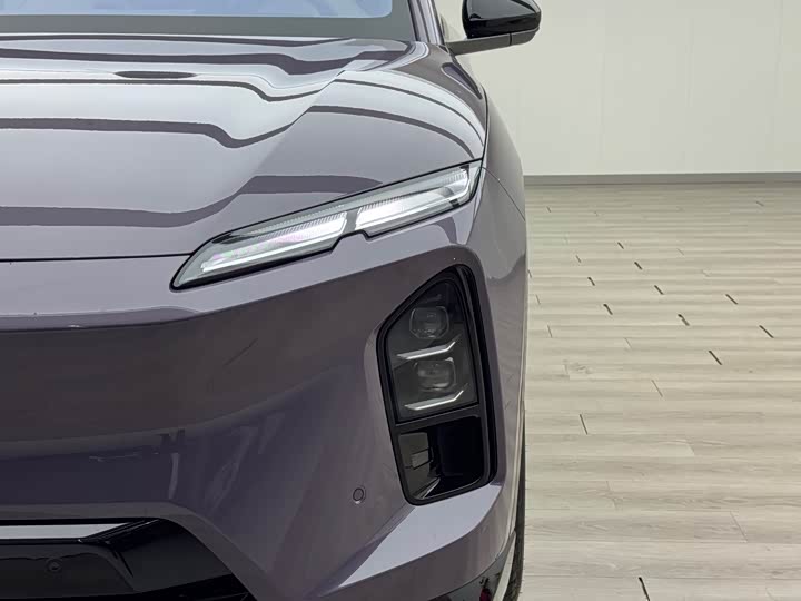 Фото 8 - Nio EC6