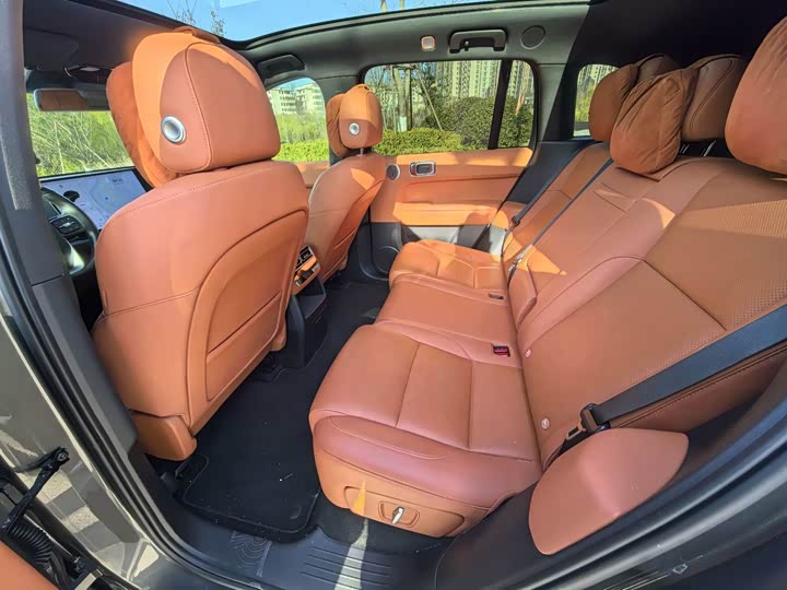 Фото 8 - LiXiang L6