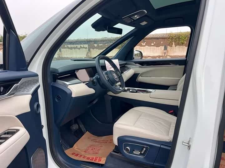 Фото 4 - Zeekr 009