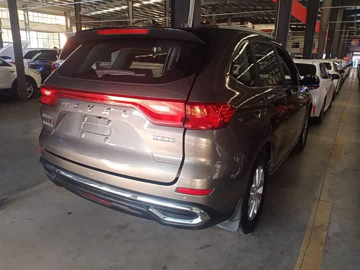 Фото 7 - Haval M6