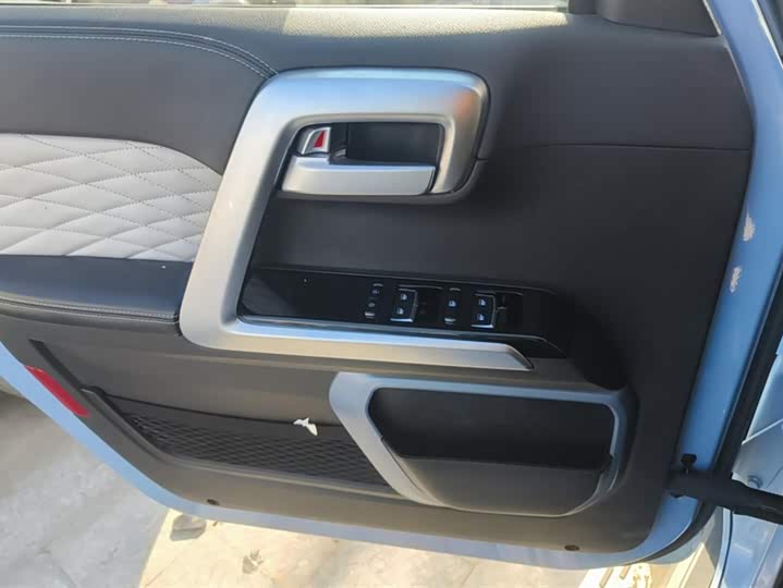 Фото 7 - BAIC Beijing BJ40