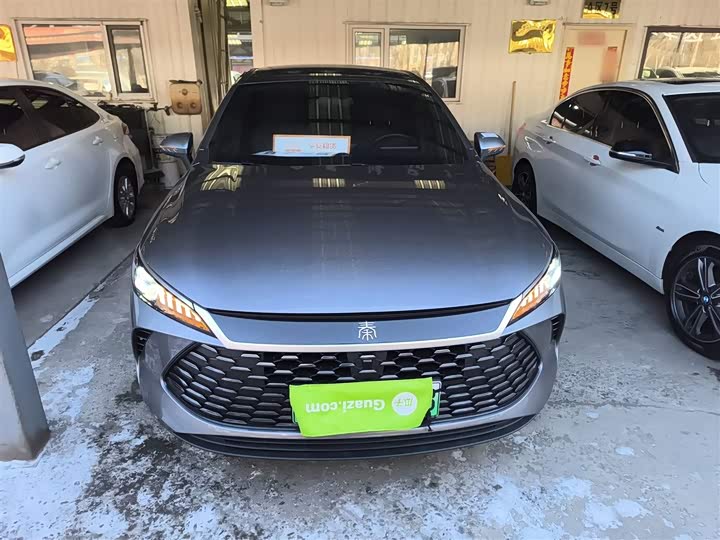 Фото 3 - BYD Qin Plus