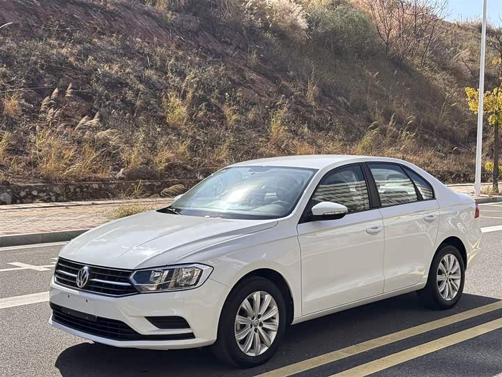 Фото 1 - Volkswagen Bora