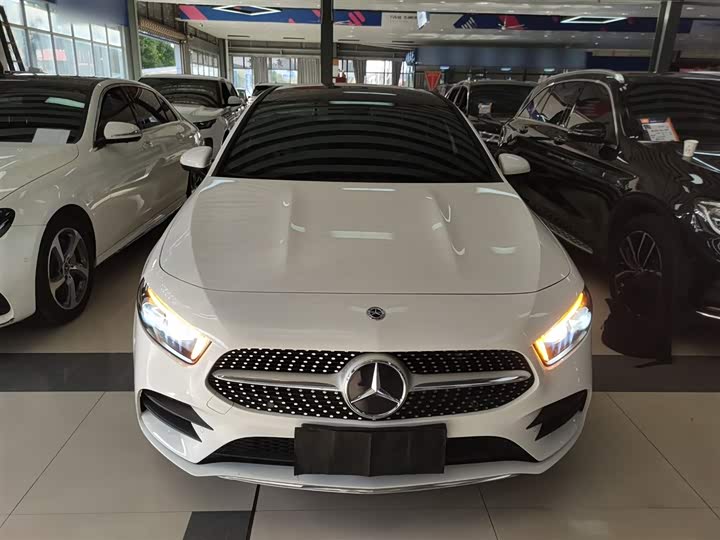 Фото 3 - Mercedes-Benz A-Class