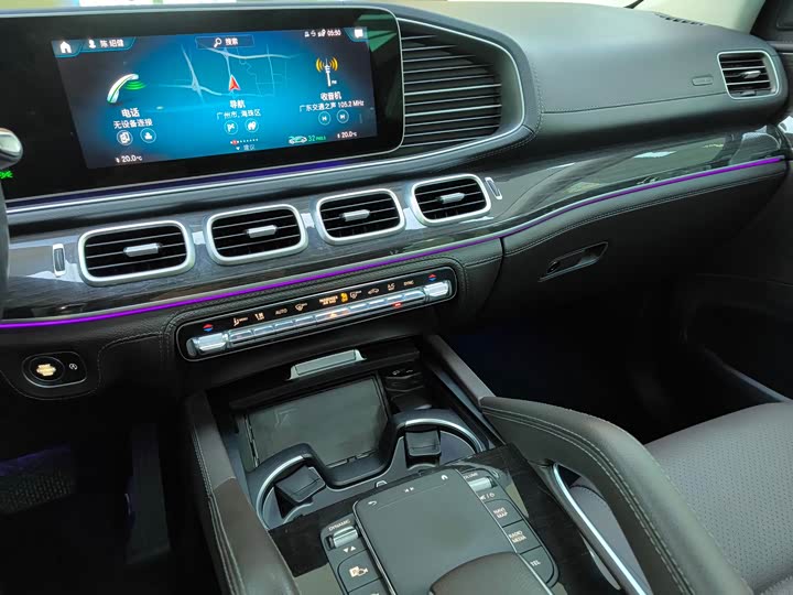 Фото 9 - Mercedes-Benz GLS-Class