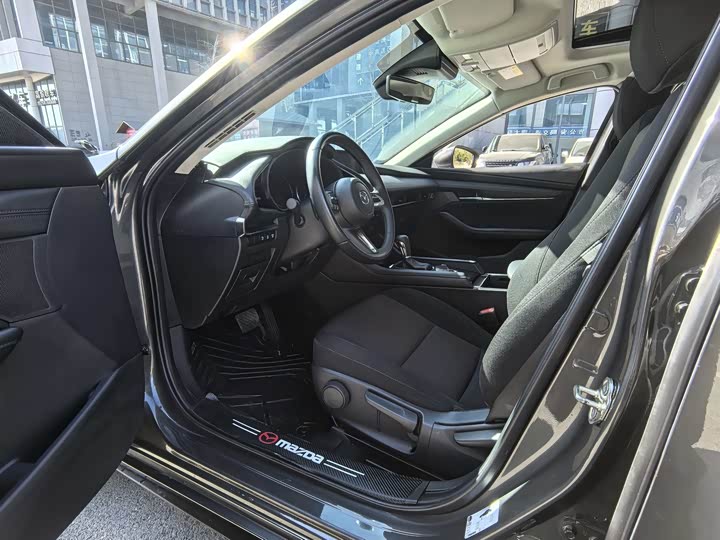 Фото 7 - Mazda 3 (Axela)