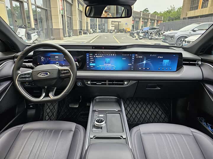 Фото 8 - Ford Mondeo