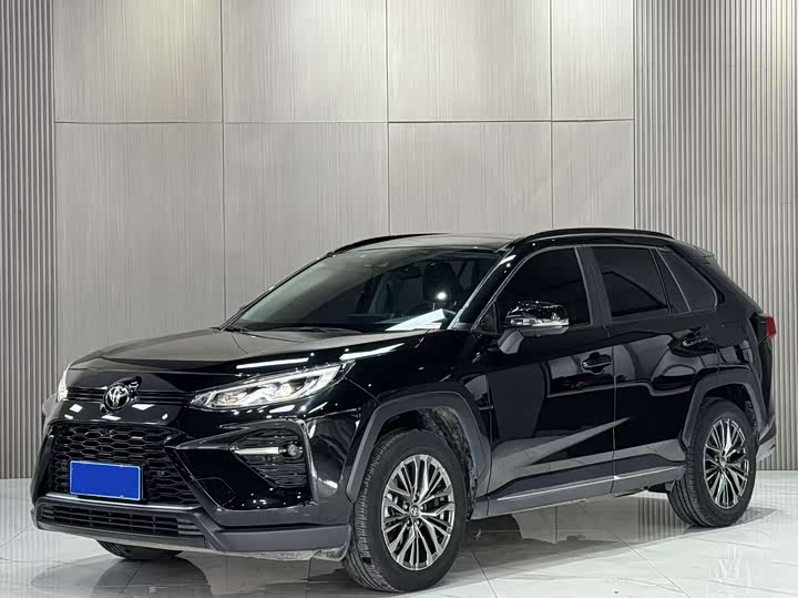 Фото 1 - Toyota Wildlander