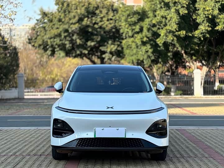 Фото 2 - XPeng G6