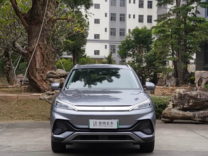 Фото 3 - BYD Yuan Plus