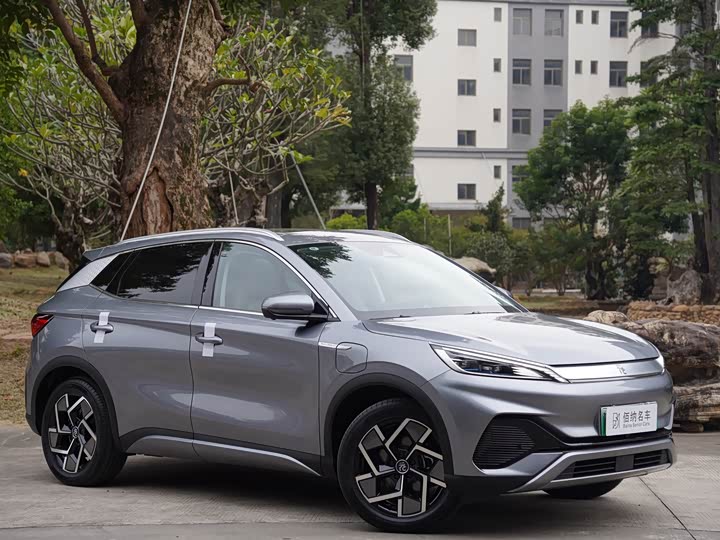 Фото 4 - BYD Yuan Plus