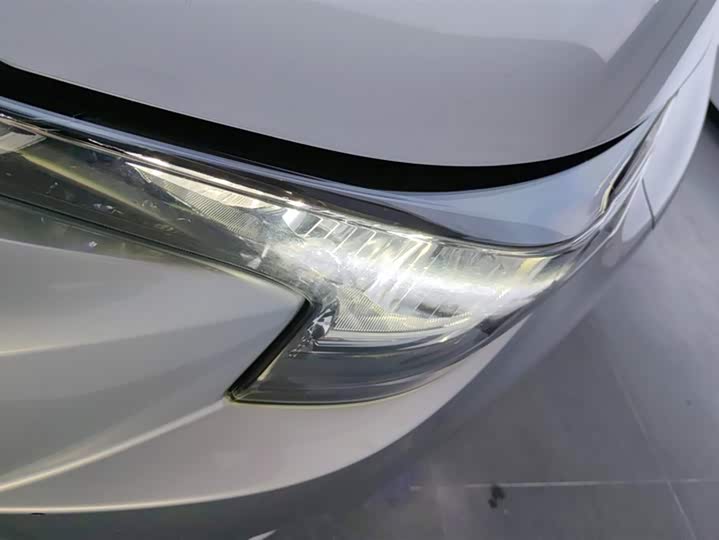 Фото 5 - Toyota Levin