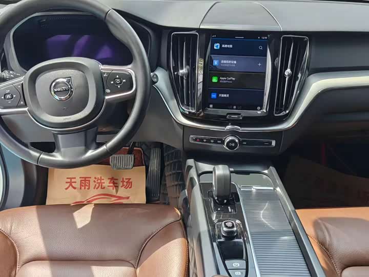 Фото 5 - Volvo XC60