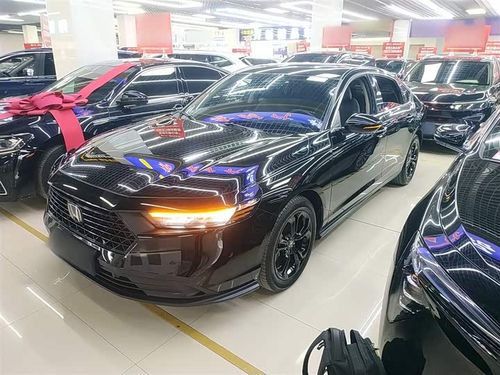 Фото 5 - Honda Accord