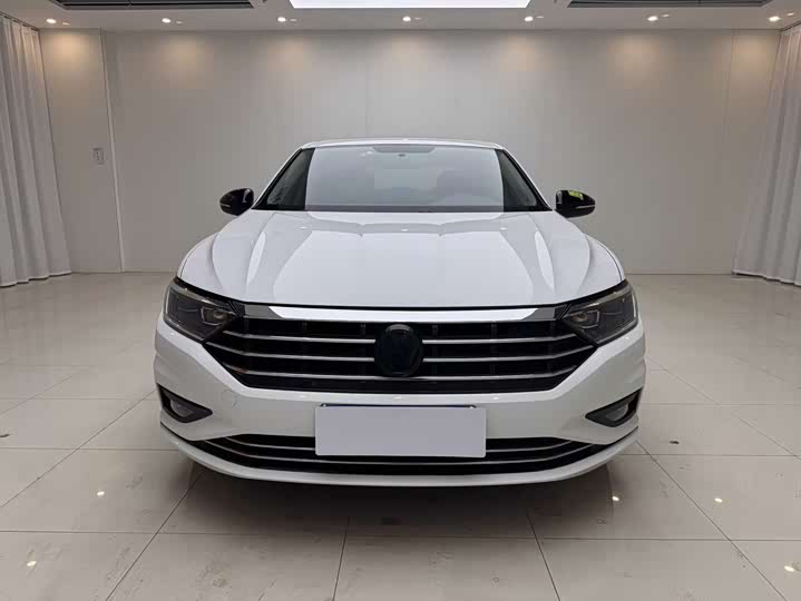 Фото 2 - Volkswagen Sagitar L