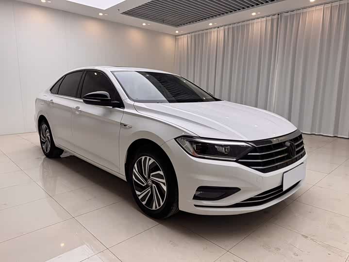 Фото 3 - Volkswagen Sagitar L