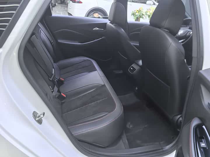 Фото 6 - Buick Verano