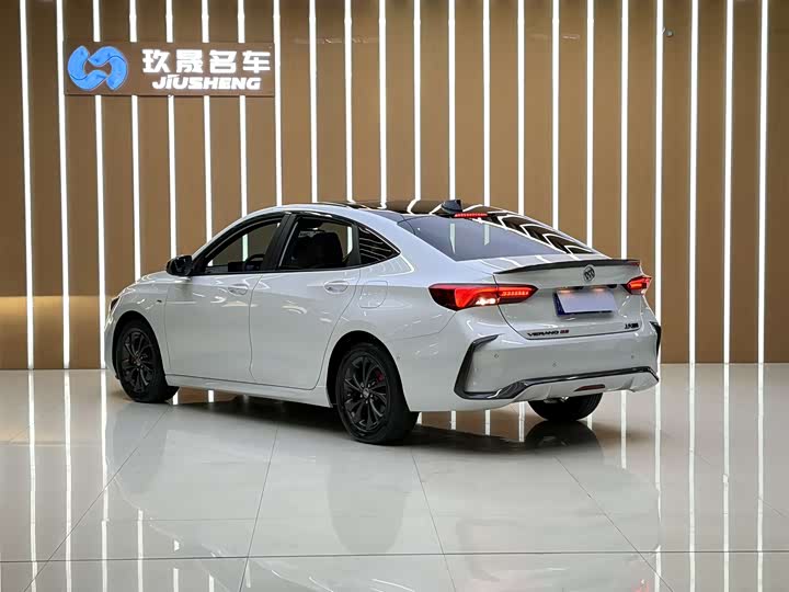 Фото 8 - Buick Verano