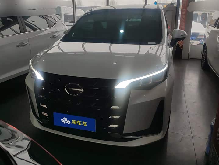 Фото 2 - GAC Trumpchi M6