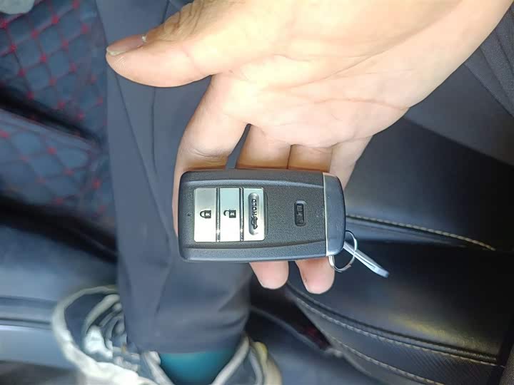 Фото 9 - GAC Trumpchi GS4