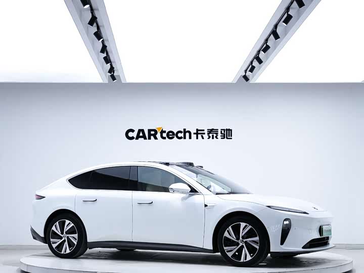 Фото 3 - Nio ET5