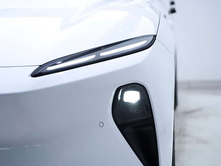 Фото 7 - Nio ET5