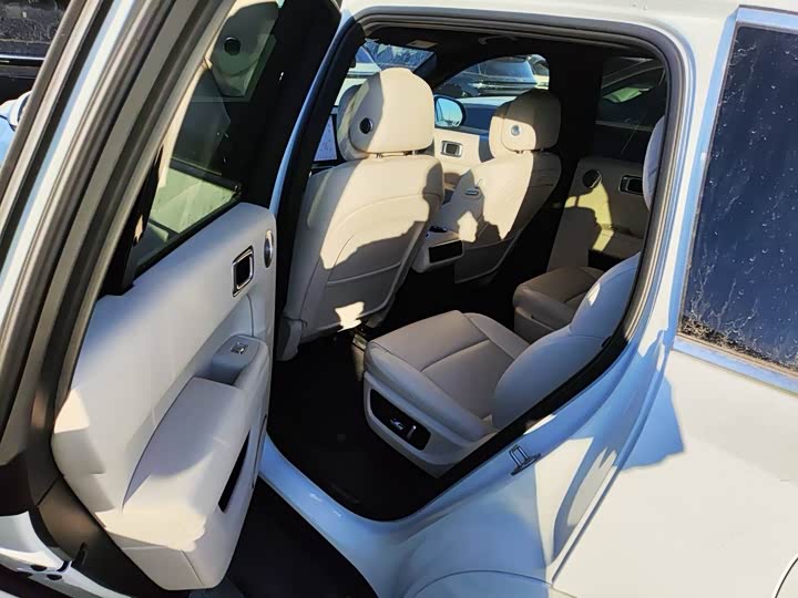 Фото 3 - LiXiang L8