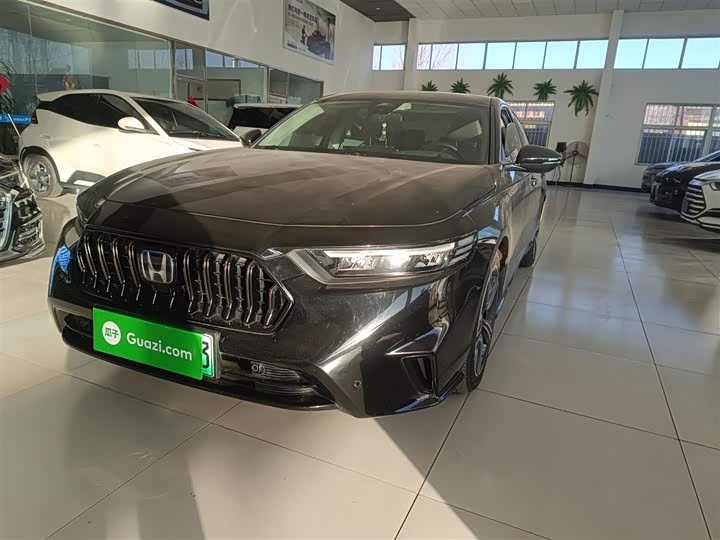 Фото 1 - Honda Inspire Hybrid