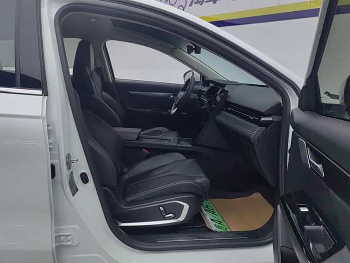 Фото 8 - XPeng G3