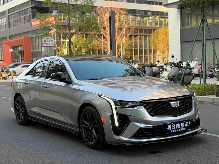 Фото 3 - Cadillac CT4