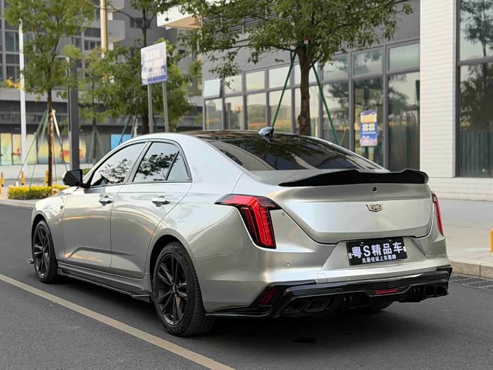 Фото 4 - Cadillac CT4