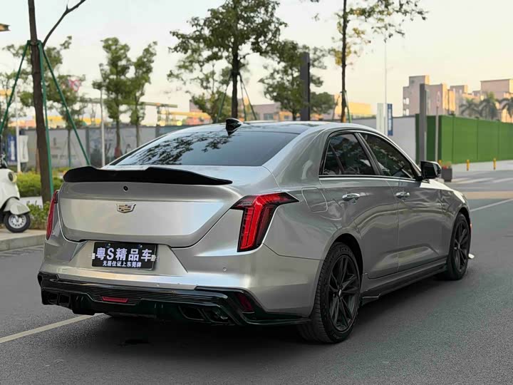 Фото 6 - Cadillac CT4
