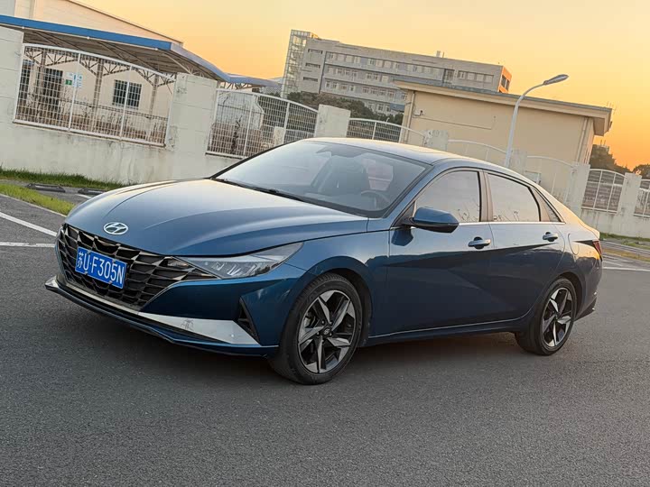 Фото 1 - Hyundai Elantra N line