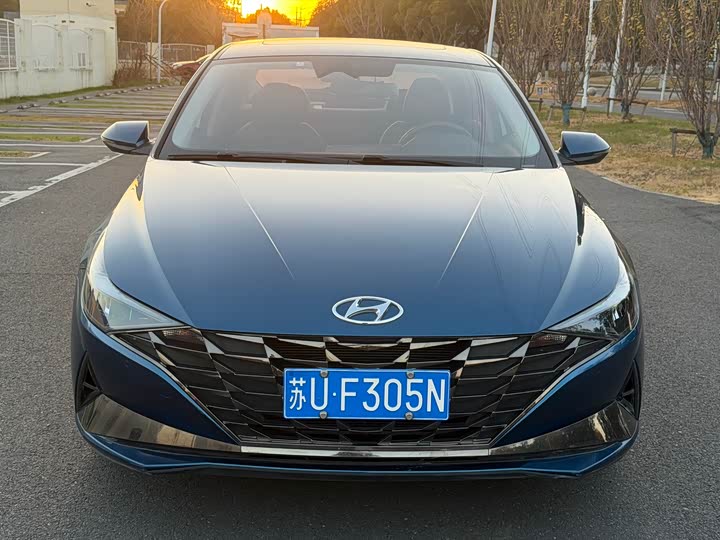 Фото 2 - Hyundai Elantra N line