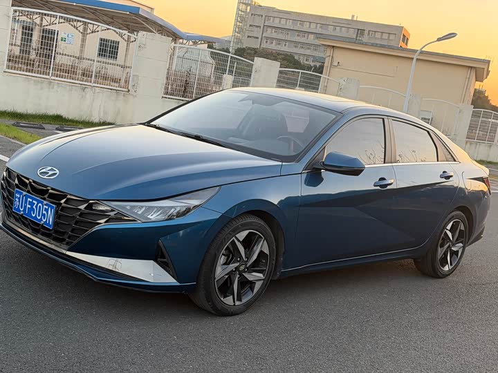 Фото 8 - Hyundai Elantra N line