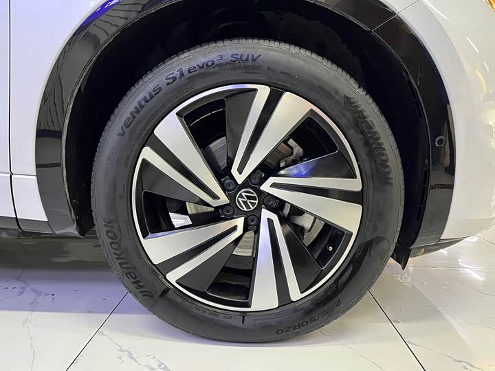 Фото 7 - Volkswagen Tavendor