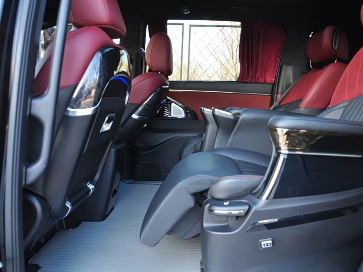 Фото 8 - GAC Trumpchi M8