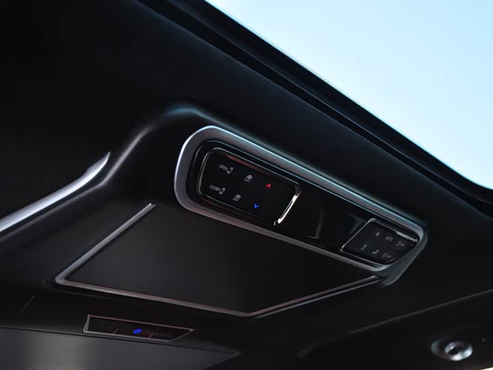 Фото 9 - GAC Trumpchi M8