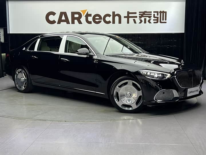 Фото 3 - Mercedes-Benz Maybach S-Class