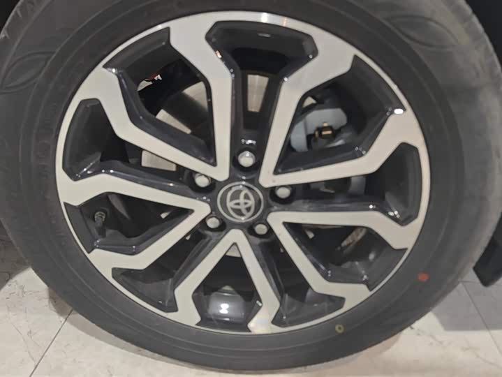 Фото 6 - Toyota Frontlander