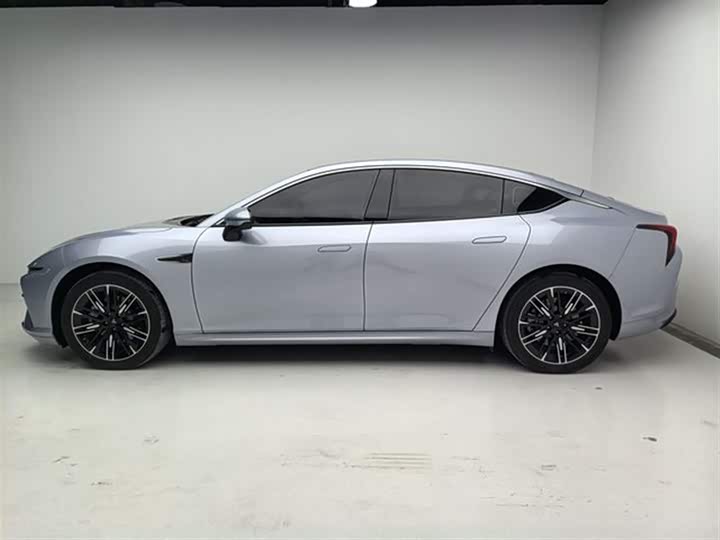 Фото 9 - Hozon S