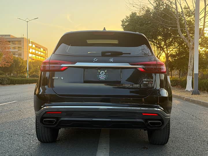 Фото 5 - Hongqi HS5