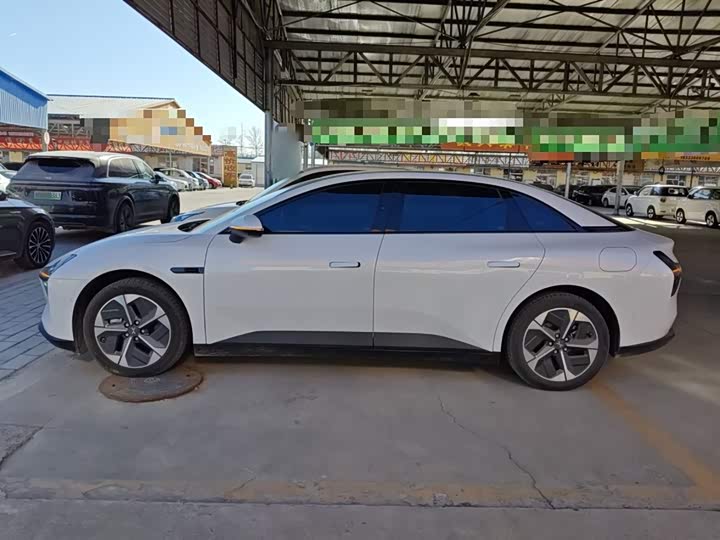 Фото 5 - XPeng Mona M03