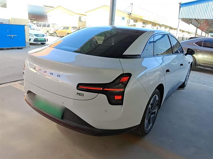 Фото 7 - XPeng Mona M03