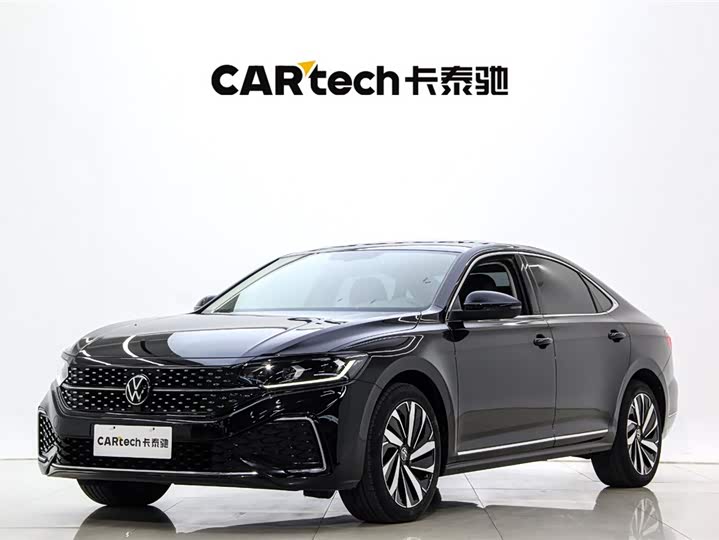 Фото 1 - Volkswagen Passat