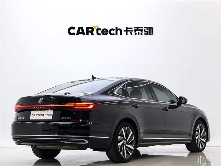 Фото 4 - Volkswagen Passat