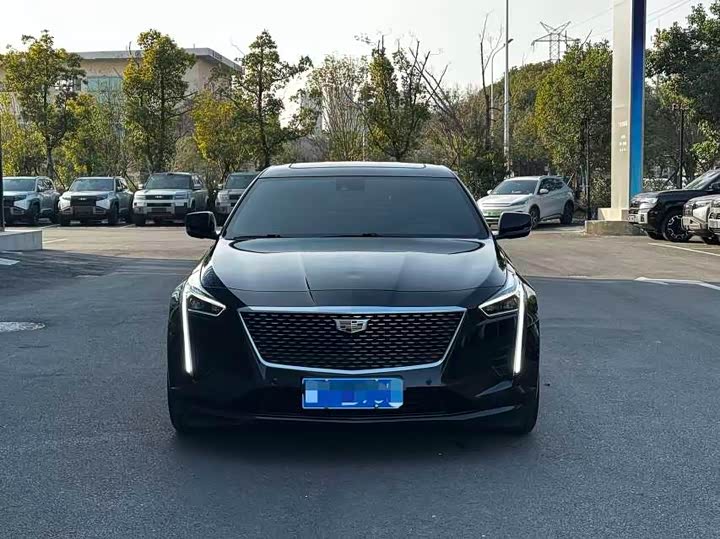 Фото 2 - Cadillac CT6