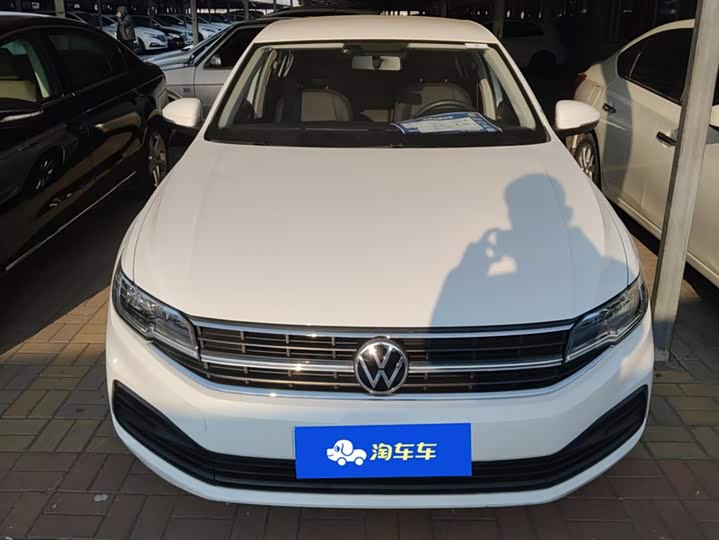 Фото 2 - Volkswagen Bora