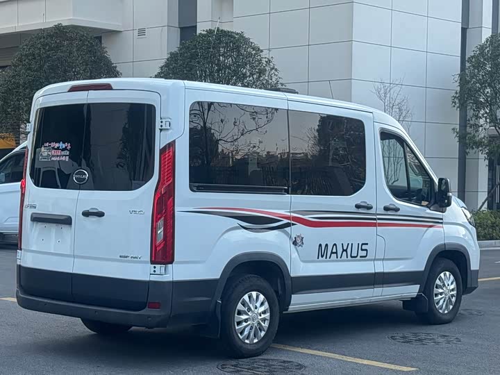 Фото 6 - Maxus V90